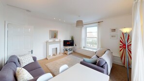 Cottage | Living area