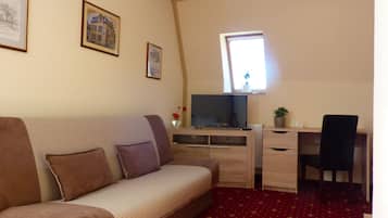 Phòng 3 | Két bảo mật tại phòng, truy cập Internet không dây miễn phí