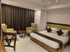20 habitaciones y caja de seguridad en la habitación 
