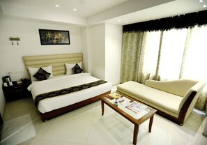Grand Double or Twin Room, 1 Queen Bed, Refrigerator, City View | 20 bedrooms, in-room safe, soundproofing, iron/ironing board