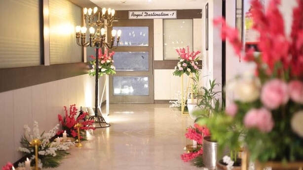 جناح إستديو | 20 عدّة غرف نوم وخزنة داخل الغرفة وتجهيزات عازلة للصوت ومكواة/لوح كي