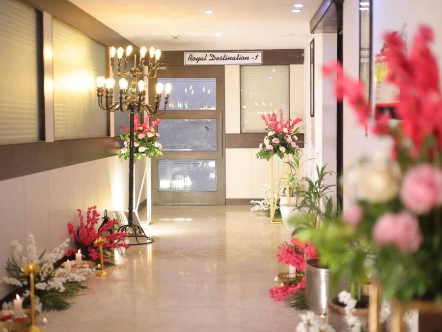 20 habitaciones y caja de seguridad en la habitación