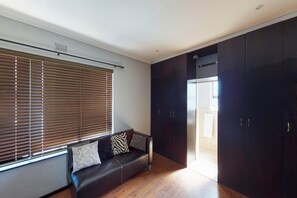 Comfort House, 3 Bedrooms, Non Smoking