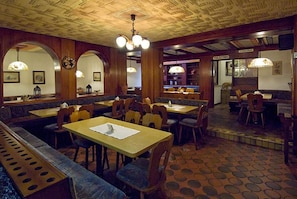Restaurant - Hotel Restaurant Schütz (Trier)