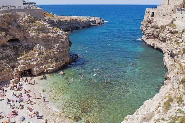 Una playa cerca