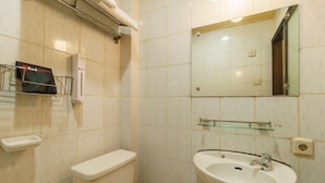 Habitación económica | Baño
