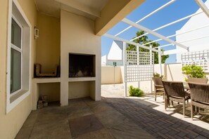 BBQ/picnic area - The Bicycle Cottage (Hermanus)