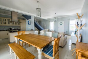 Family House | Private kitchen | Full-size fridge, microwave, oven, electric kettle