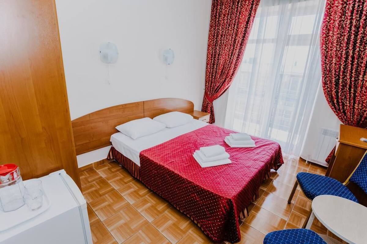 Kamar Single | Brankas, meja kerja, setrika/meja setrika, dan Wi-Fi gratis