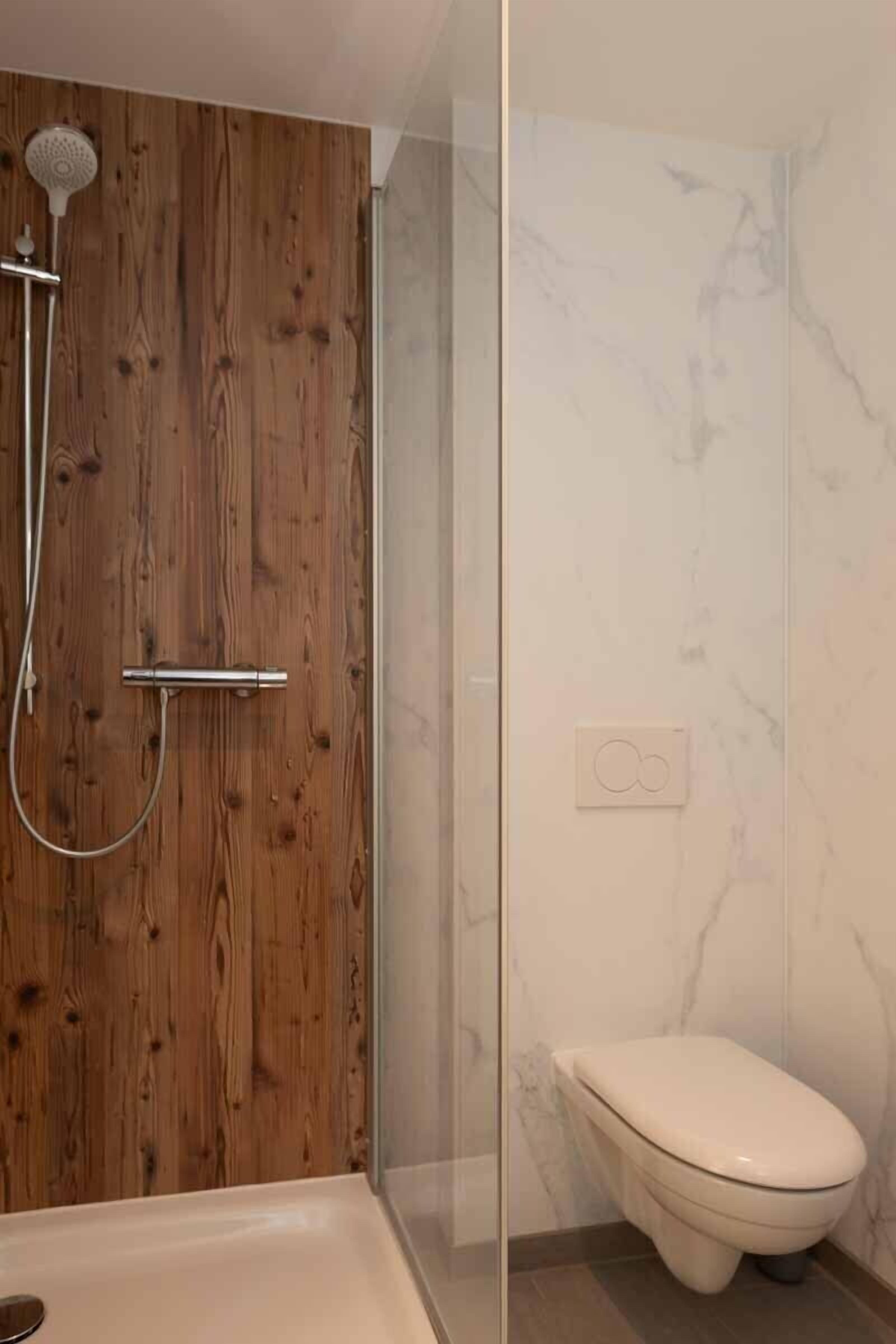 Basic Shared Dormitory, Private Bathroom, Mountain View | Bathroom