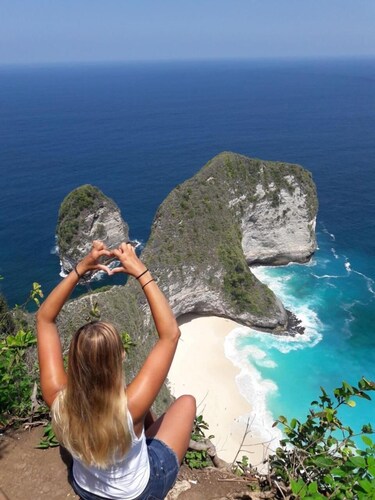 Sea Bridge Villa Ceningan