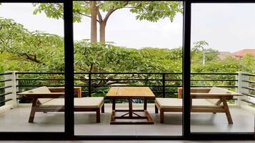 In-room safe, blackout curtains, soundproofing, iron/ironing board