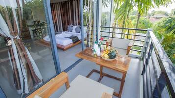 In-room safe, blackout curtains, soundproofing, iron/ironing board