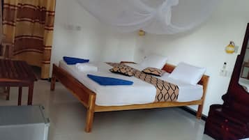 Luxury Double or Twin Room, Non Smoking | Premium bedding, memory foam beds, individually furnished, desk