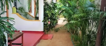 SURF AND SAND Hotel - Arugam Bay