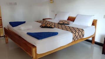 Luxury-Doppelzimmer, 1 King-Bett, Nichtraucher | Hochwertige Bettwaren, Betten mit Memory-Foam-Matratzen