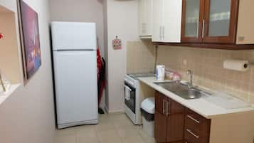 Family Apartment, 2 Bedrooms, Kitchen, Tower | Private kitchen
