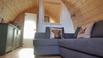 Individueel gemeubileerd, een laptopwerkplek, gratis wifi, beddengoed