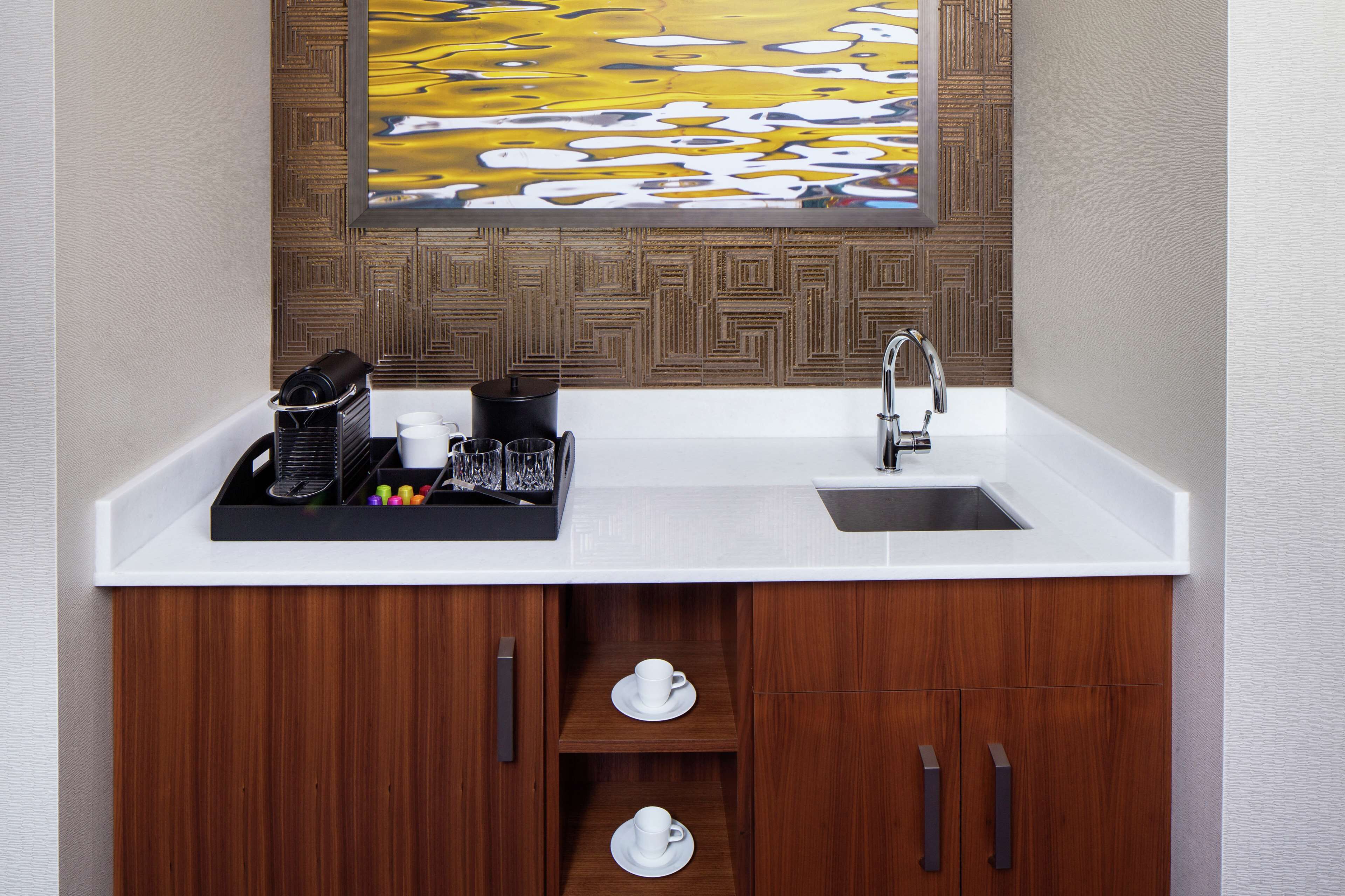 hypo-allergenic bedding, in-room safe, desk, laptop workspace