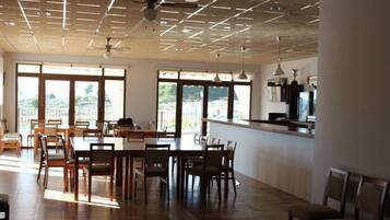 Bar (a l'allotjament)