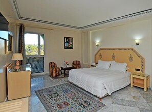 Minibar, in-room safe, individually decorated, desk - Menzeh zalagh 2 boutique hotel & sky (Fes)
