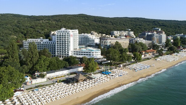 Property grounds - Astoria (Varna)