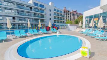 Indoor pool, outdoor pool, open open 24 hours a day, pool umbrellas