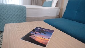 Premium bedding, minibar, in-room safe, desk - Astoria (Varna)