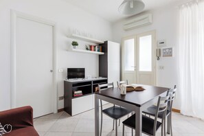 Apartment (1 Bedroom) | Interior - Italianway   - Cerano 15 (Milan)