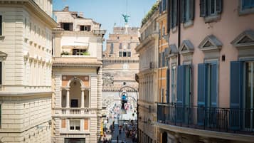 Junior Double or Twin Room, Multiple Beds, Non Smoking, Balcony | Street view