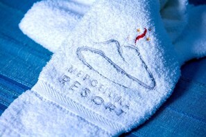 Shower, free toiletries, bidet, towels - Mergellina Resort (Naples)