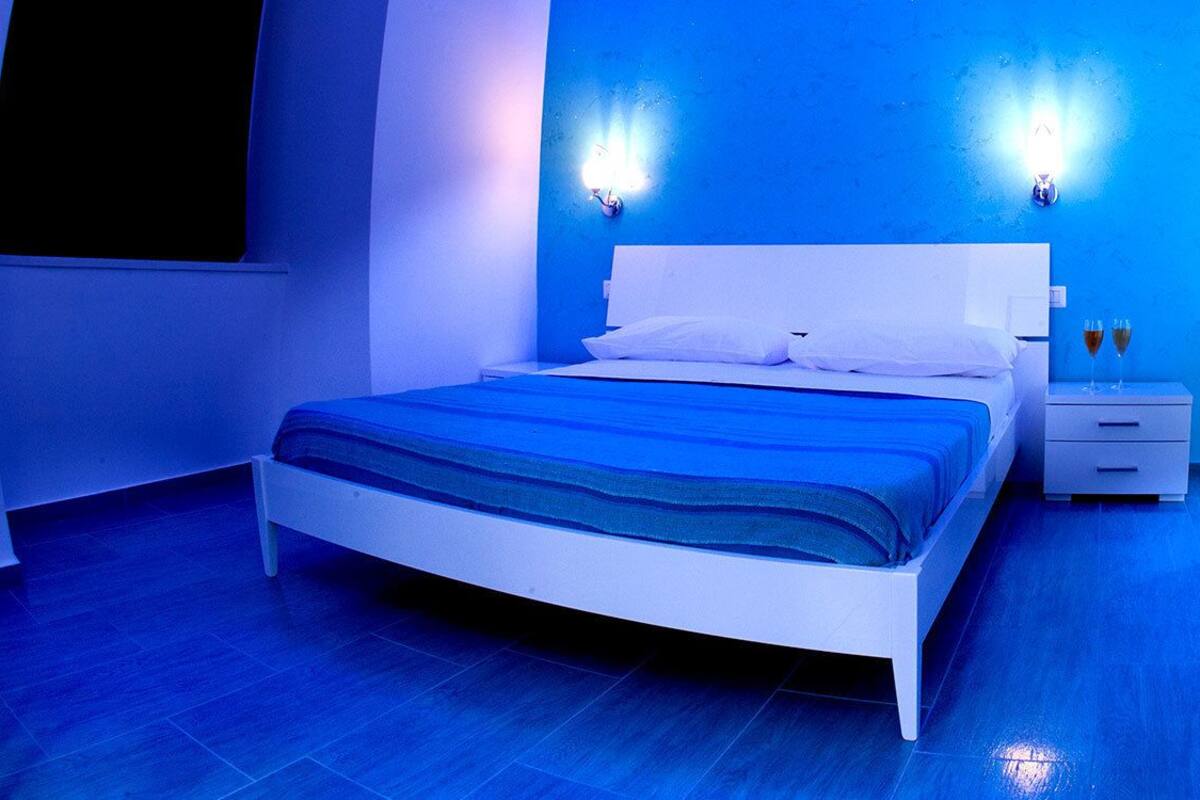 Soundproofing, free cots/infant beds, free WiFi, bed sheets