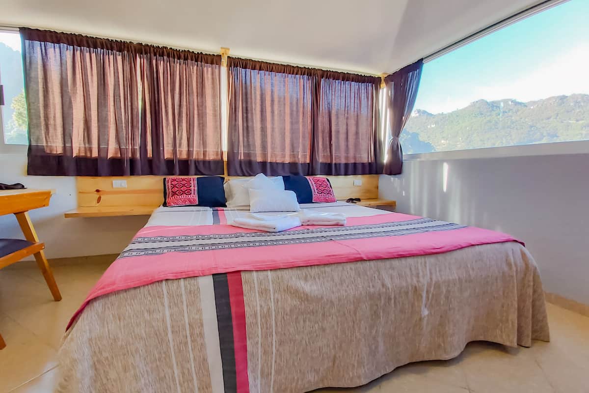 Standard Room | Individually furnished, iron/ironing board, free WiFi, bed sheets
