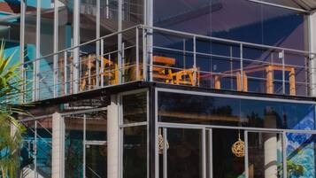 Se sirven desayunos, cenas y brunch
