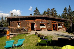 Front of property - Hotel Chalet Le Caribou (Villard-sur-Doron)
