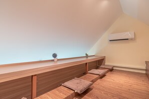 Τηλεόραση 28 ιντσών με δορυφορικά κανάλια