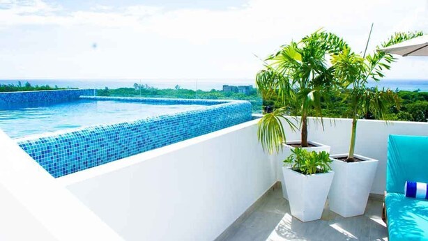 Pool - We Express Hotel Playa del Carmen (Playa del Carmen)