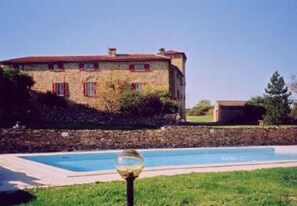 Outdoor pool - Castle South France with pool, fantastic for family or friends party (Millau)