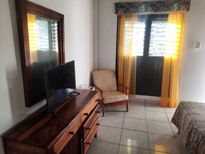 Zimmer, Nichtraucher | Kostenloses WLAN, Bettwäsche