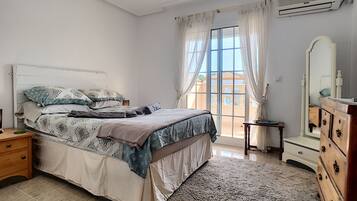 3 Schlafzimmer, Bügeleisen/Bügelbrett, kostenloses WLAN, Bettwäsche