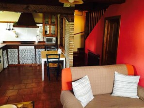TV, fireplace - RURAL HOUSE LA RIBA A (Sames)
