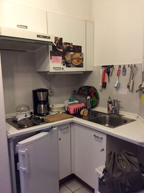 Kühlschrank, Mikrowelle