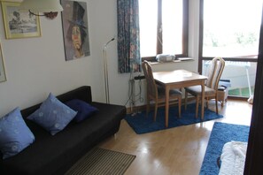 TV - Apartment at the harbor (Lübeck)