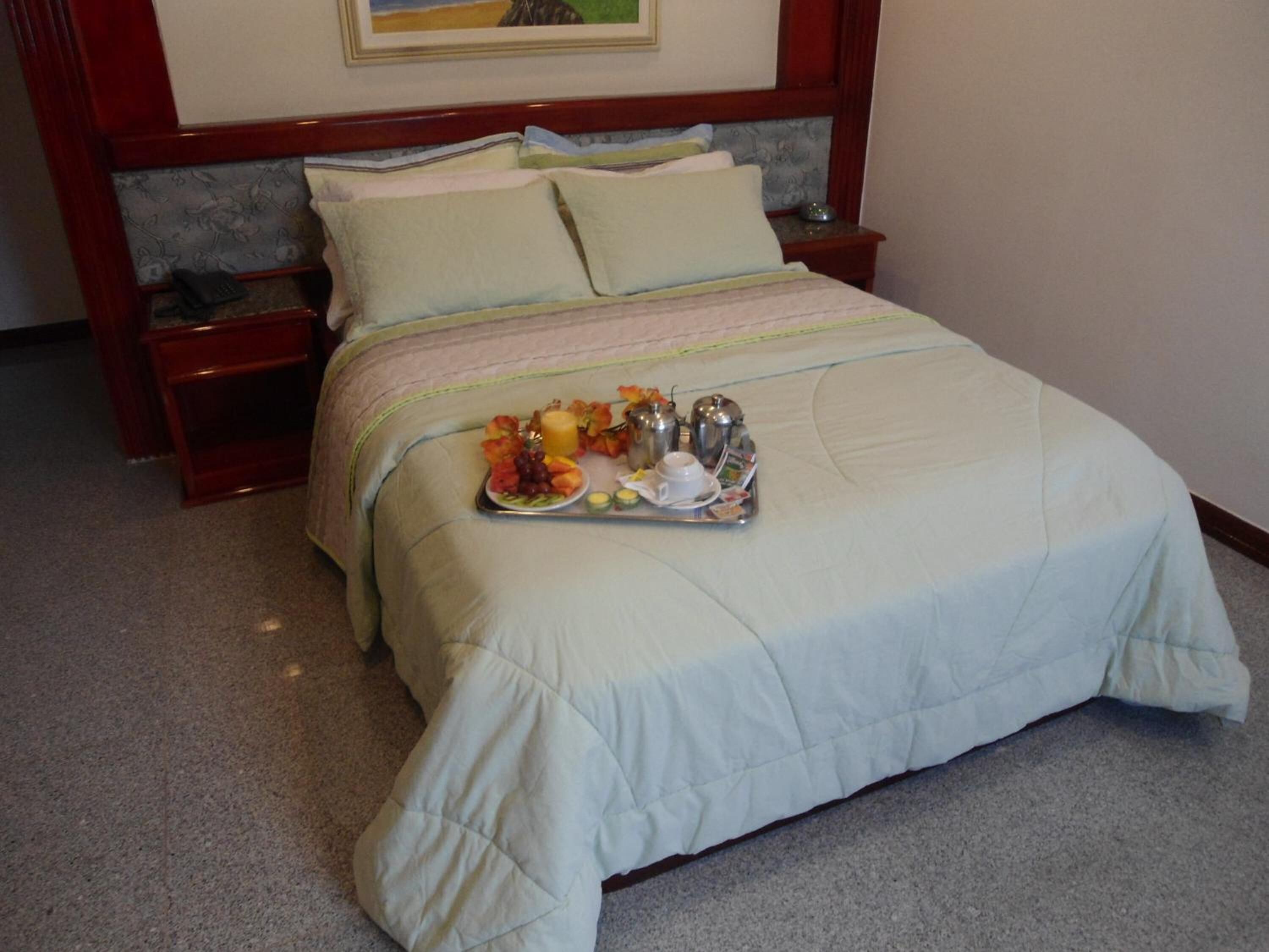 1 bedroom, minibar, desk, blackout curtains