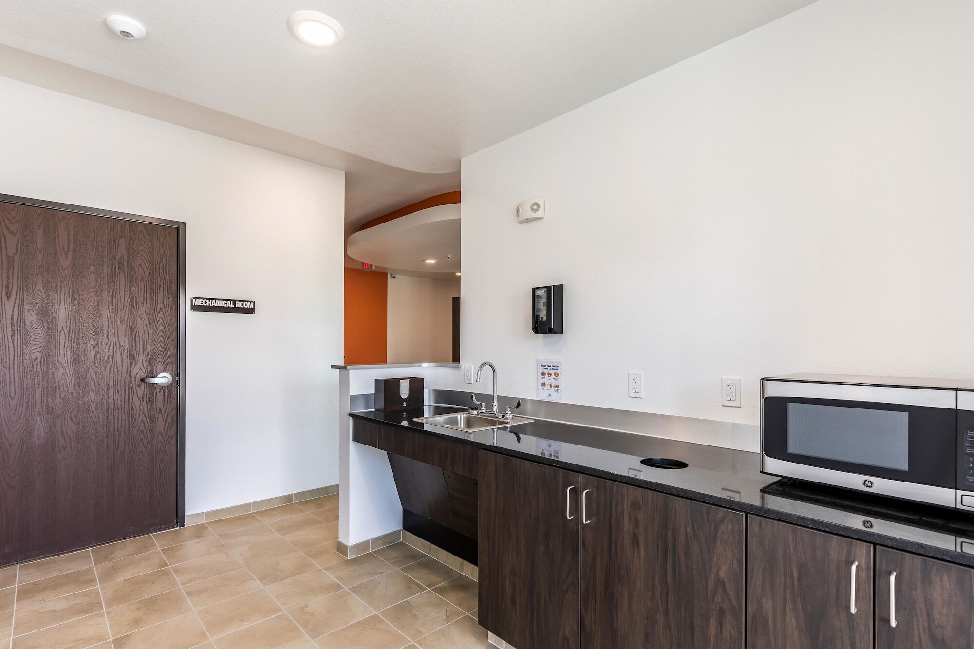 Photo - Motel 6-Las Vegas, NV - Motor Speedway