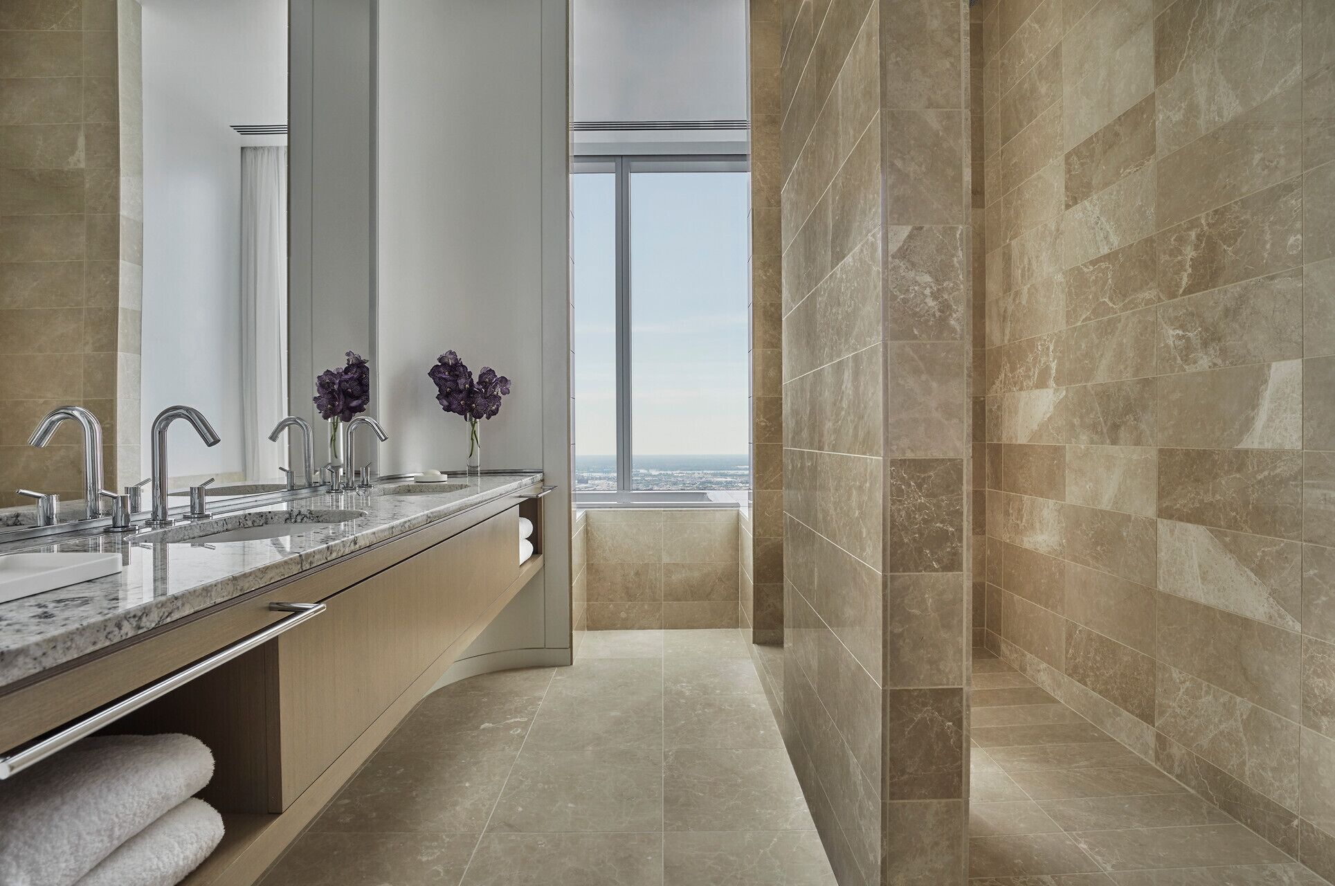 suite, 1 bedroom, corner (skyline) | bathroom | designer toiletries, hair dryer, bathrobes, slippers