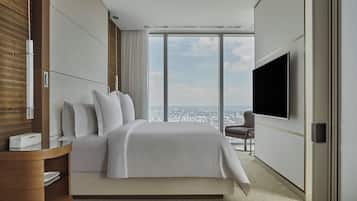Suite, 1 Bedroom, Corner (Landmark) | 1 bedroom, premium bedding, down duvets, pillow-top beds