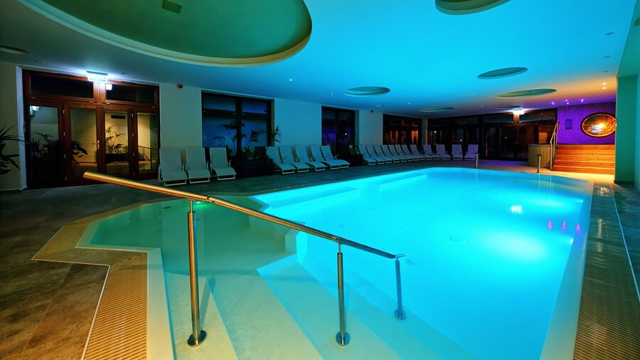 NĂĄdas TĂł Park Hotel