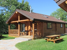 Luxury Cabin, Multiple Beds, Non Smoking, Kitchenette | 1 bedroom, down comforters, individually decorated