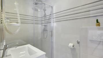 Studio, Balcony (4) | Bathroom